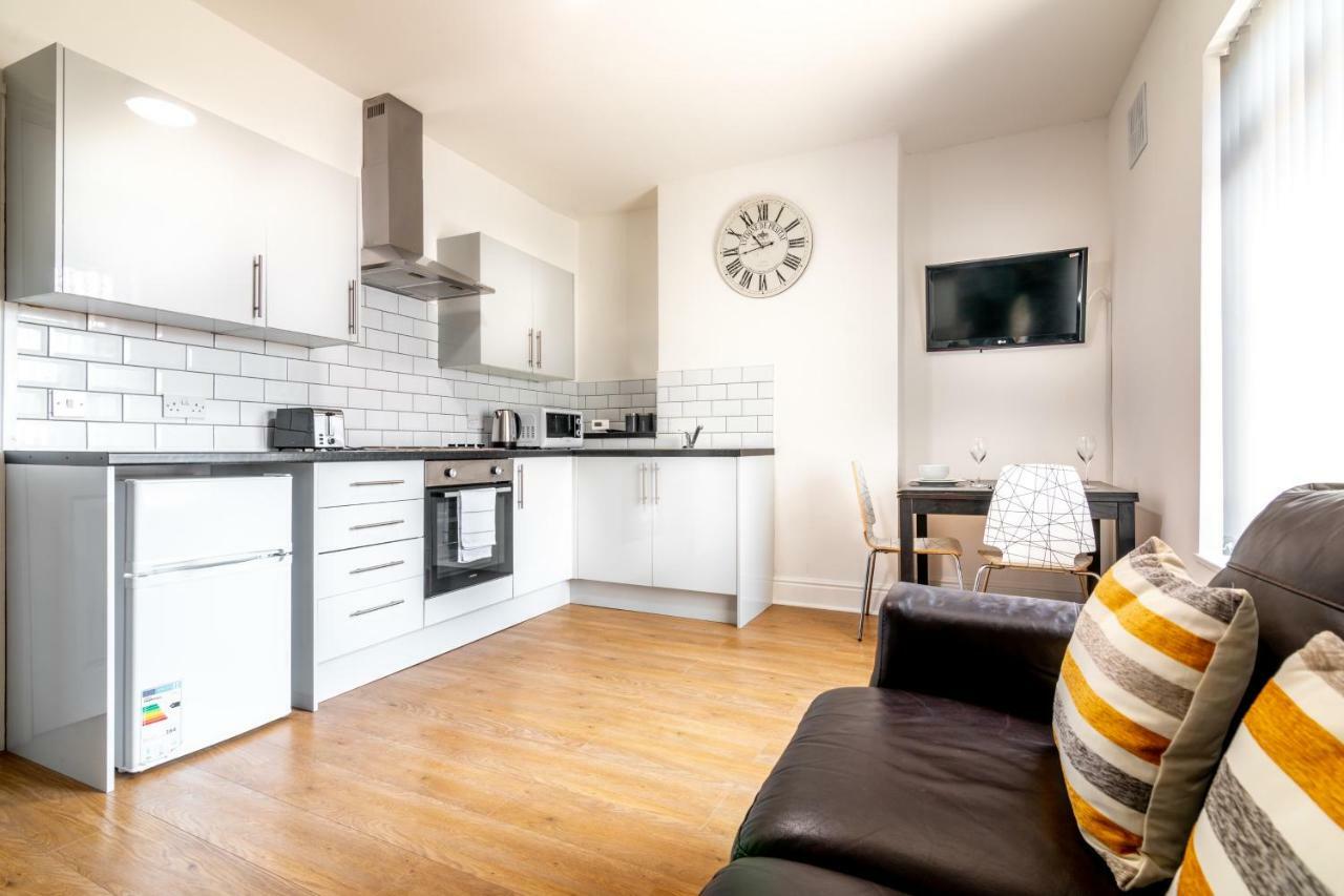 Platform Port Area Apartment 2 With Free Street Parking Kingston upon Hull ภายนอก รูปภาพ